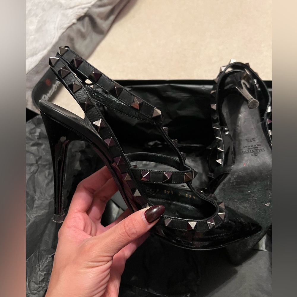VALENTINO ROCKSTUD NOIR